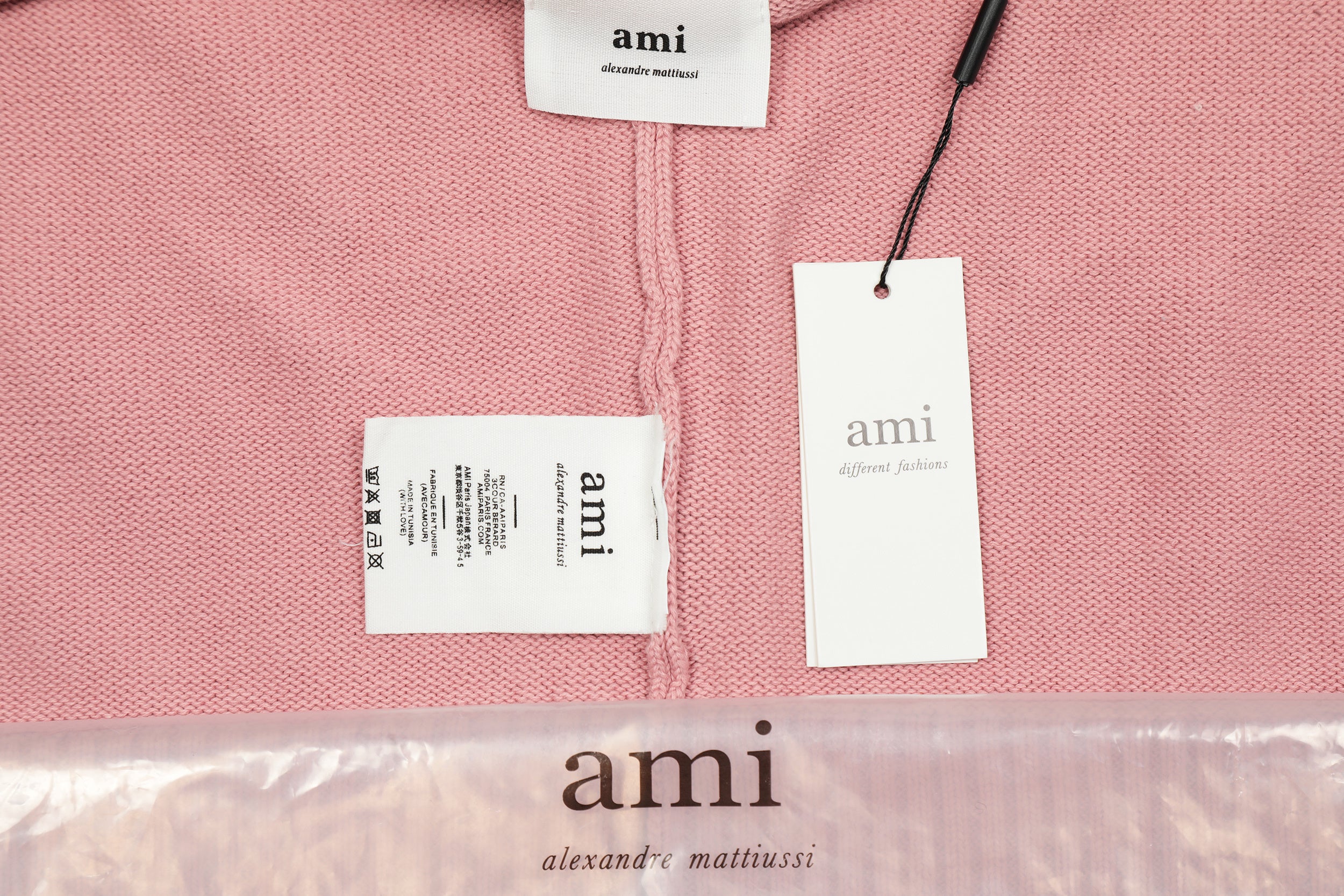 Ami Sleeveless Sweater