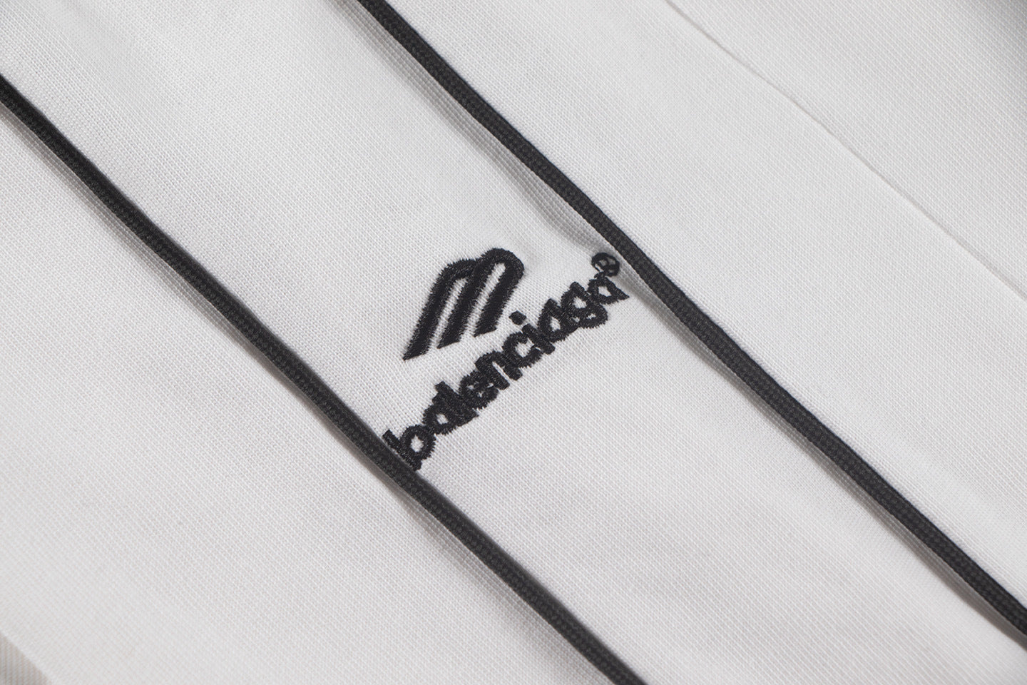 Balenciaga Sweater Longsleeve