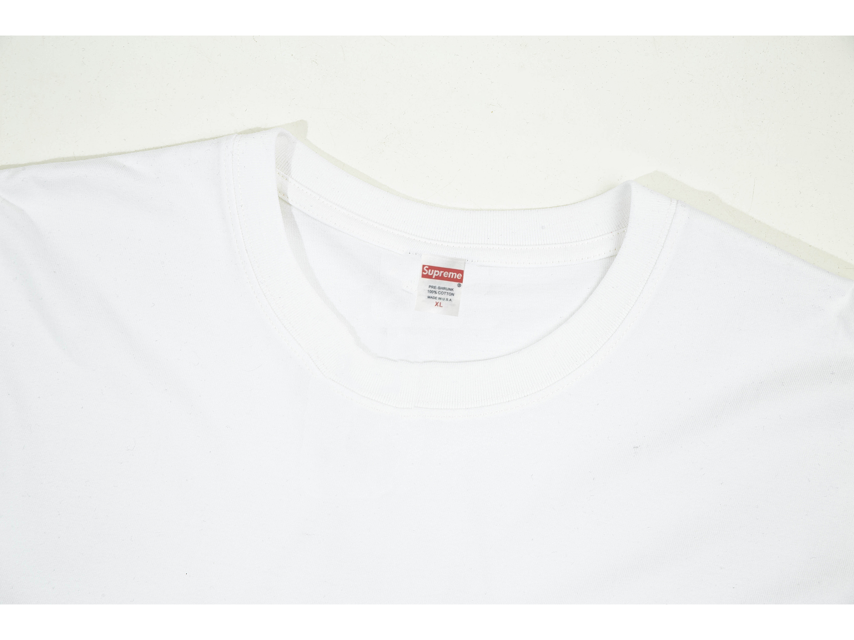 Supreme T-Shirt