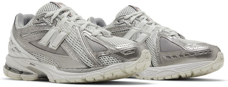 New Balance 1906r Silver