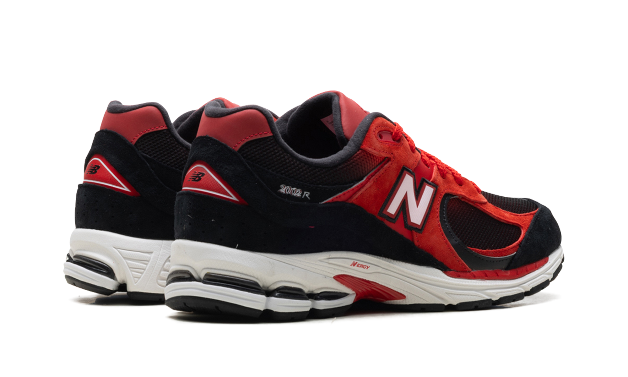 2002R "Black/True Red" U2002RZA