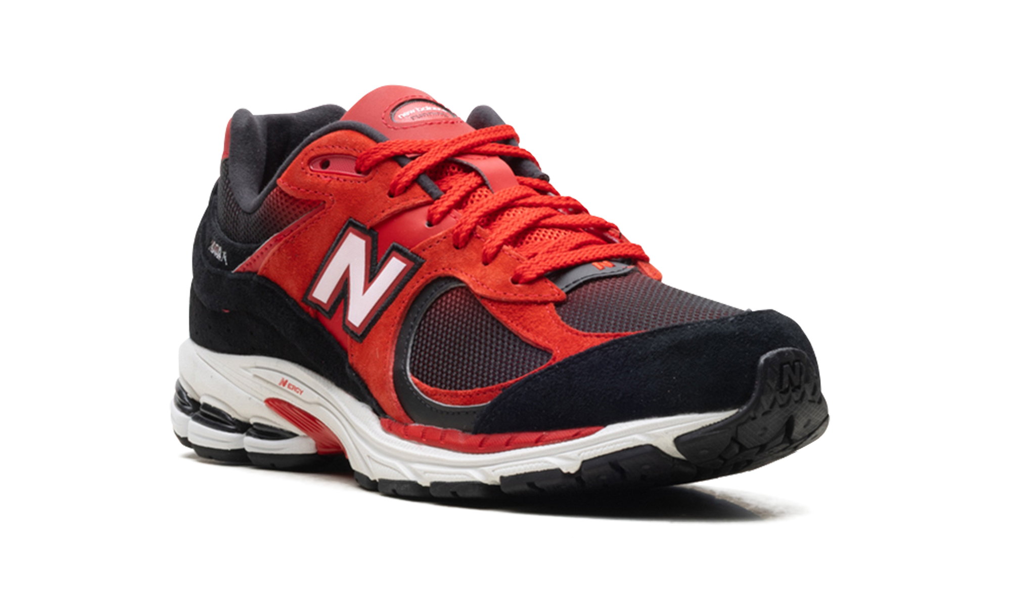 2002R "Black/True Red" U2002RZA